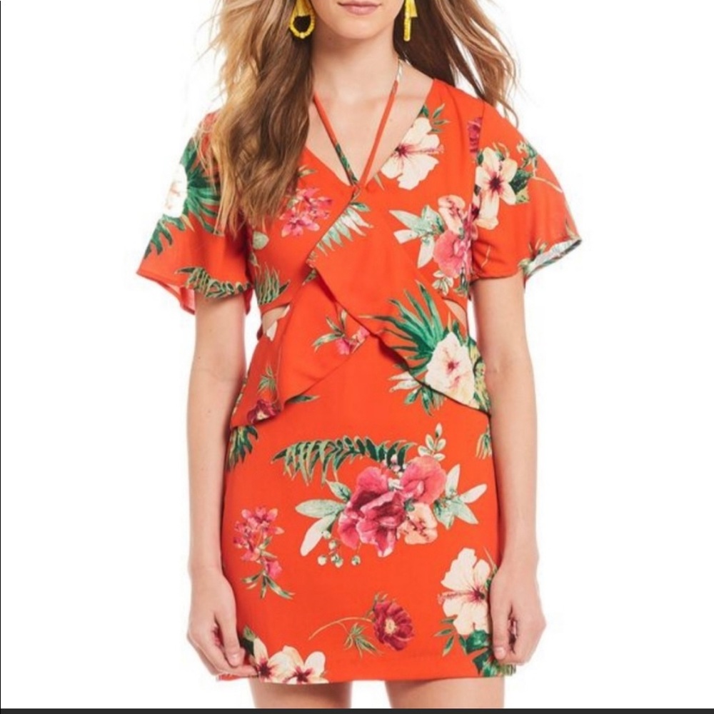 ✨4 for $20✨Skies Are Blue Woven Floral Print Tie Detail Shift